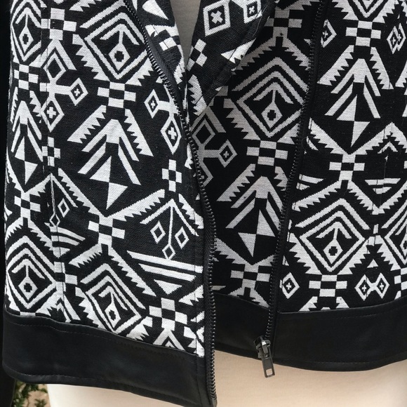 Aztec Bomber Jacket - Picture 3 of 10